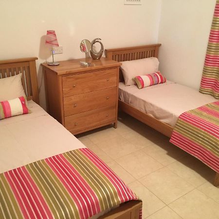 Excellent 2 bed Apartment Mandria  Exterior foto